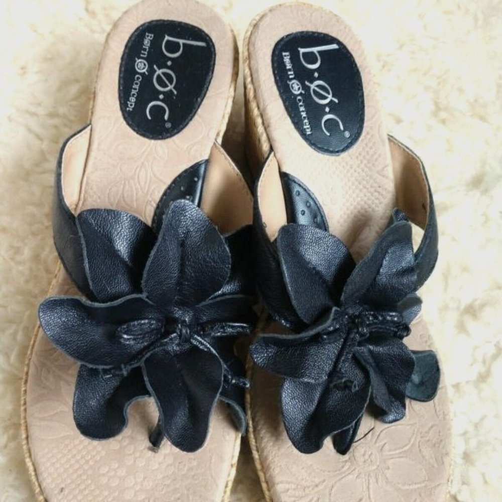 B.O.C. Born Concept Size 7/38 EU Black Floral Wedge Cork Slides Sandals Shoes